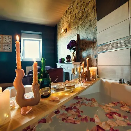 Appartement Sosiego Parking Free Jacuzzi Privée 5min Centre